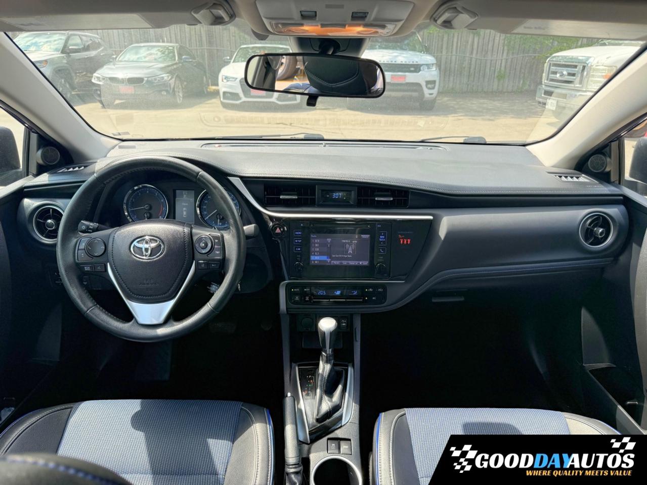2018 Toyota Corolla SE FULLY LOADED REMOTE ENGINE START | CLEAN CARFAX Photo