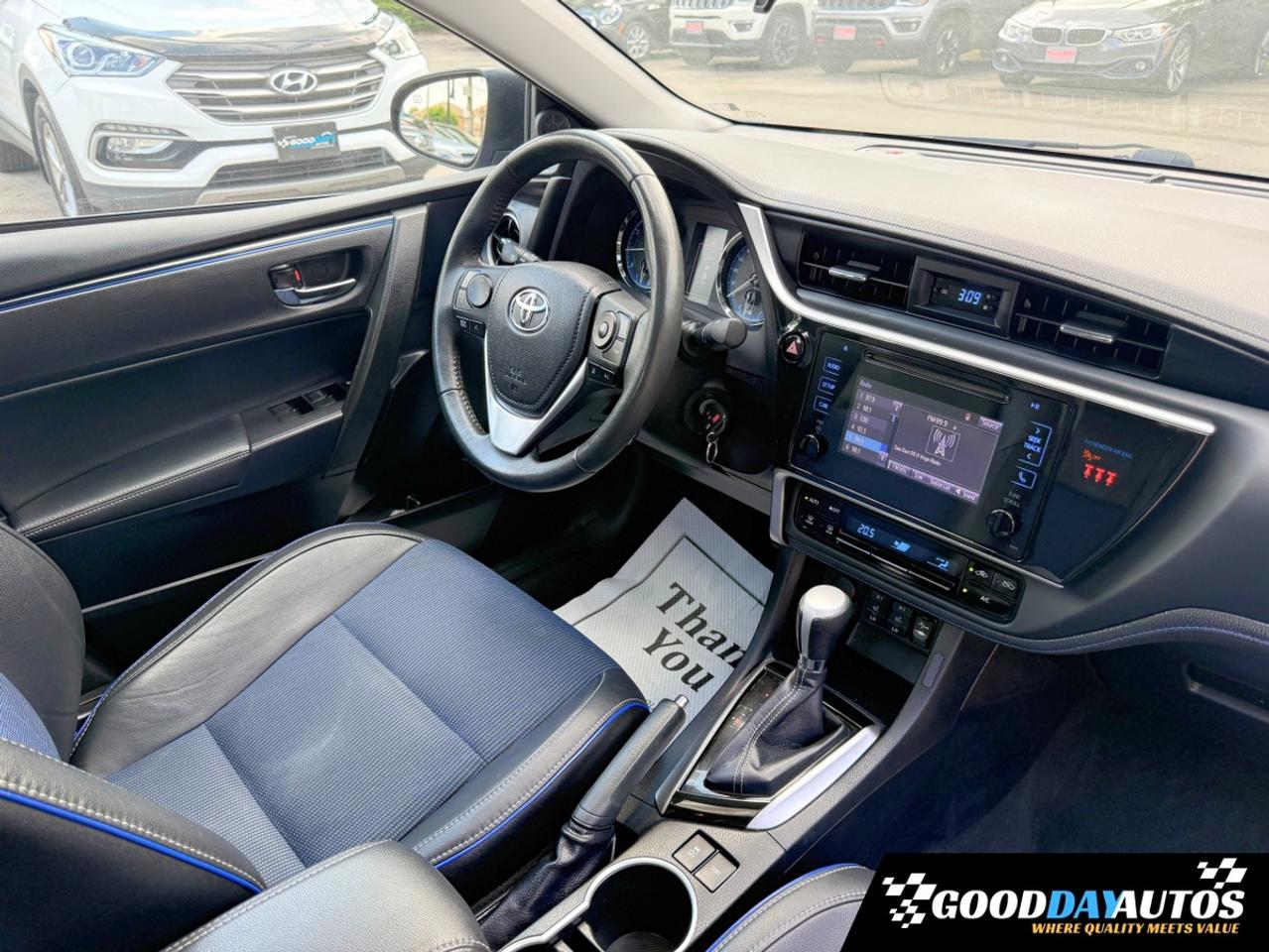 2018 Toyota Corolla SE FULLY LOADED REMOTE ENGINE START | CLEAN CARFAX Photo