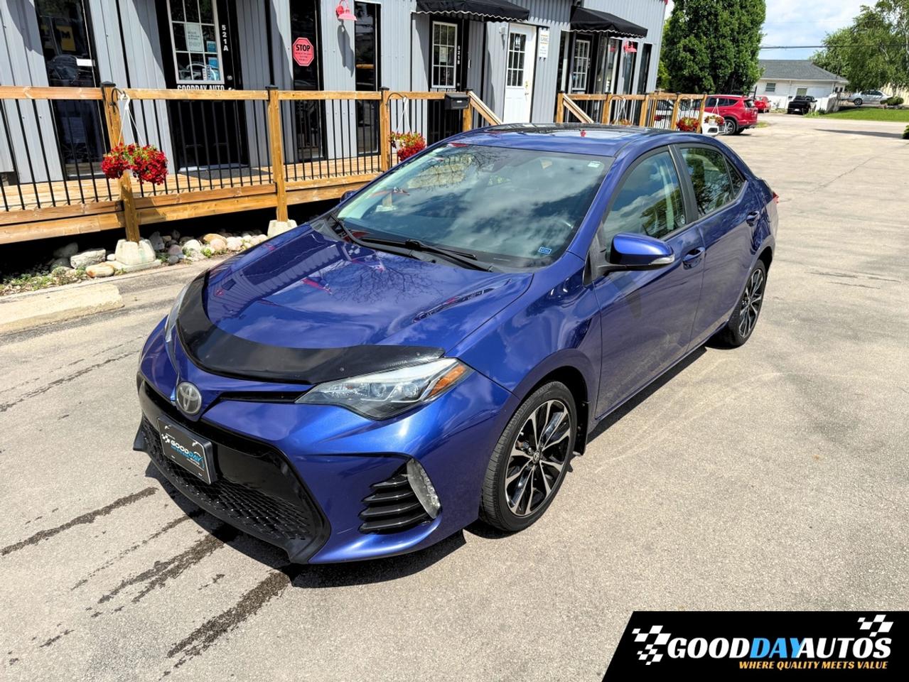 2018 Toyota Corolla SE FULLY LOADED REMOTE ENGINE START | CLEAN CARFAX Photo