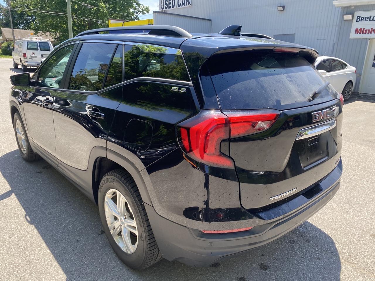 2021 GMC Terrain SLE AWD Photo