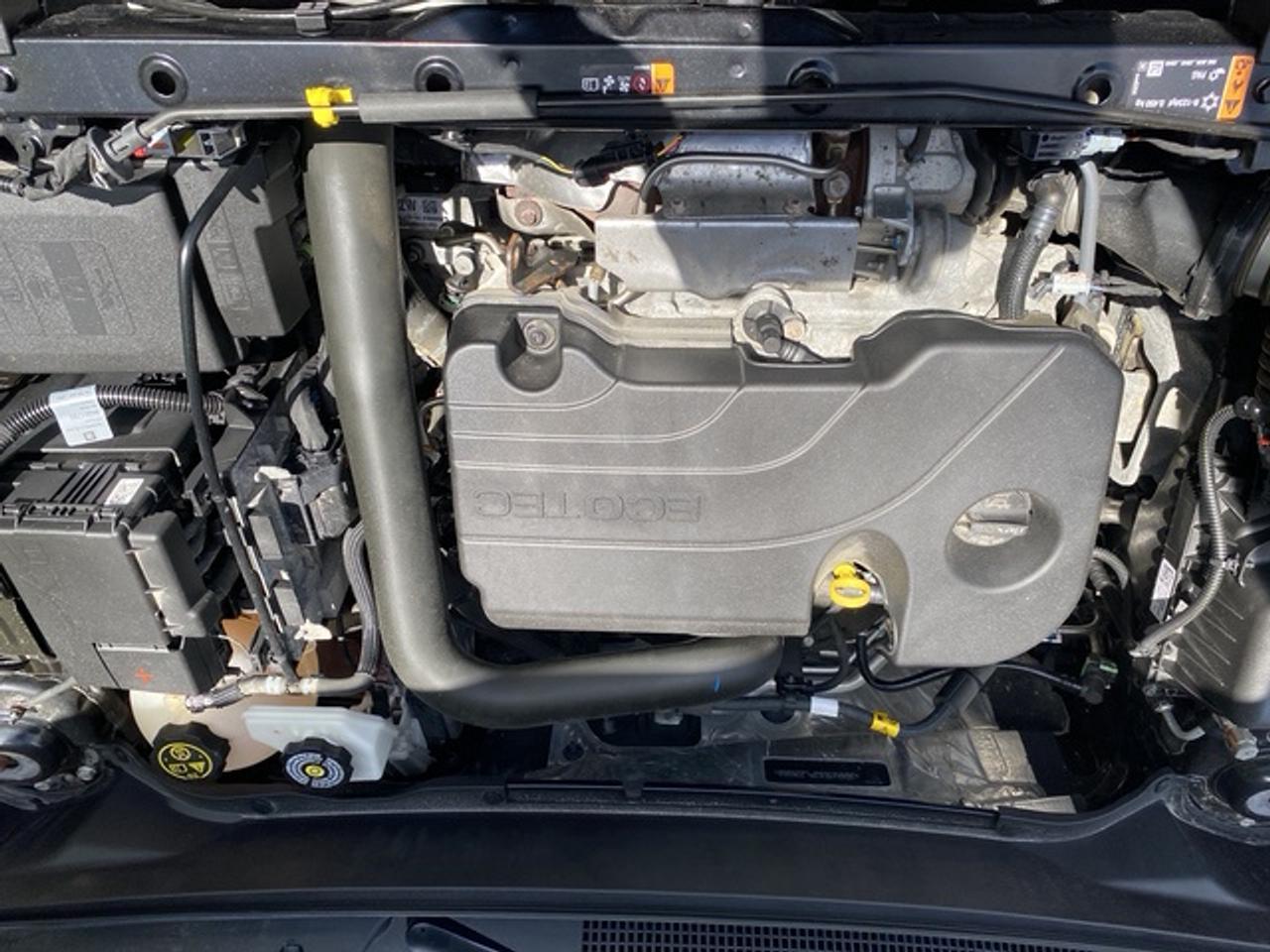 2023 Chevrolet Equinox LS AWD 4dr Photo
