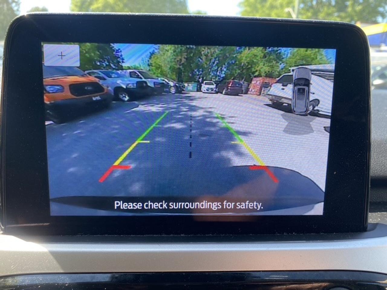 2020 Ford Escape SE FWD Photo