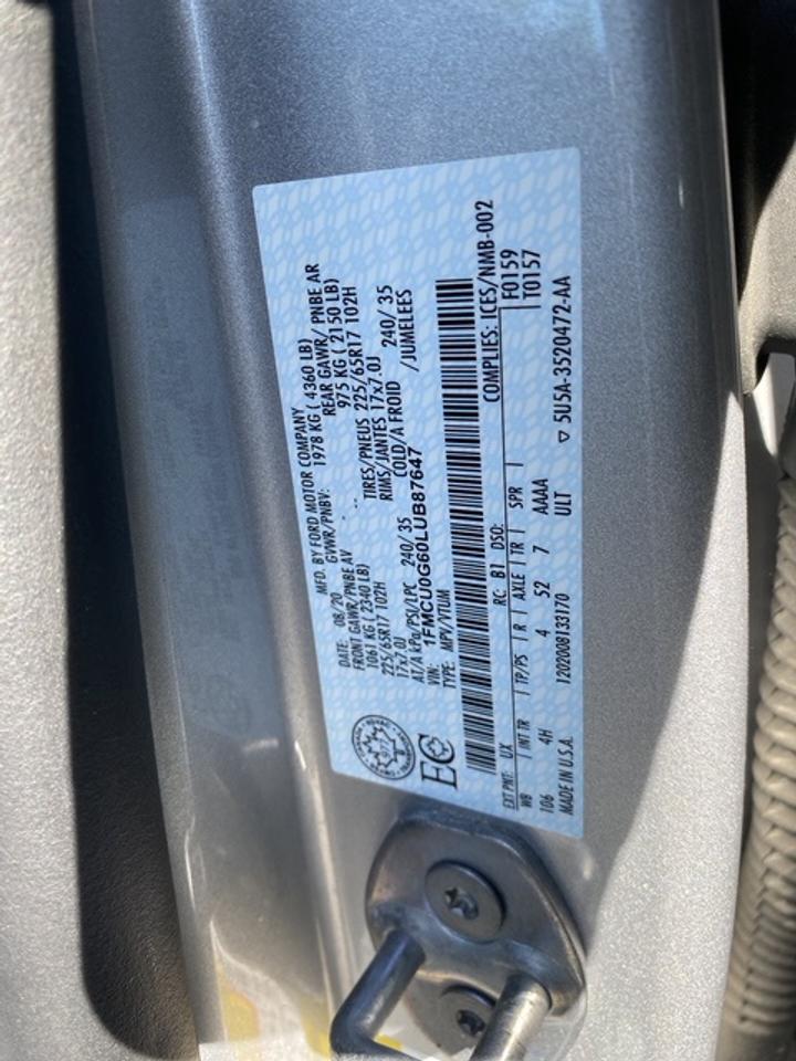 2020 Ford Escape SE FWD Photo