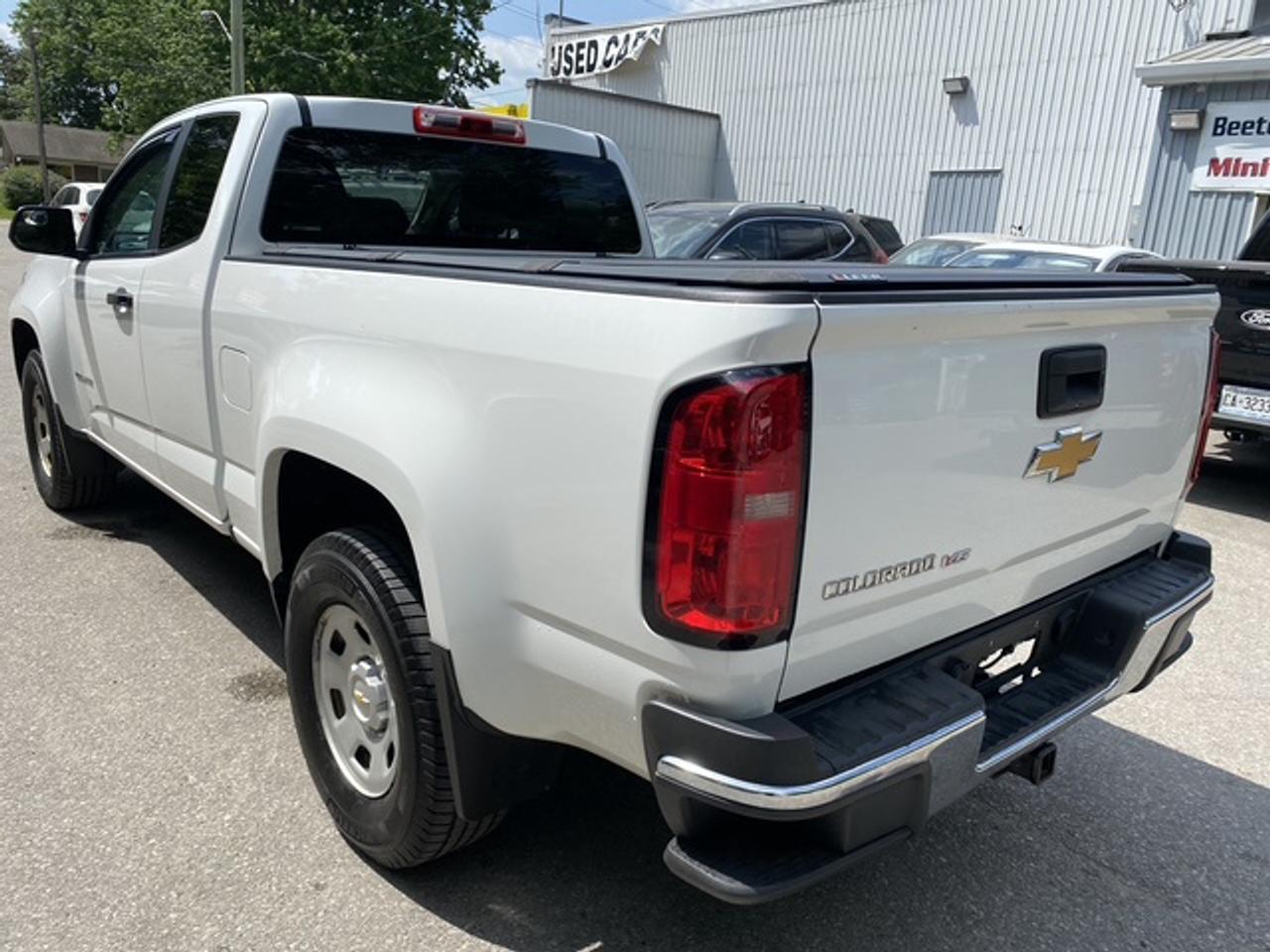 2020 Chevrolet Colorado 2WD WORK TRUCK EXTENDED CAB STD BED Photo