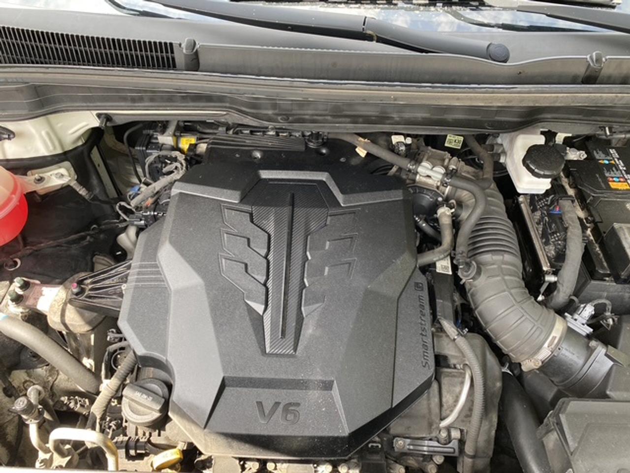 2022 Kia Carnival LX Photo