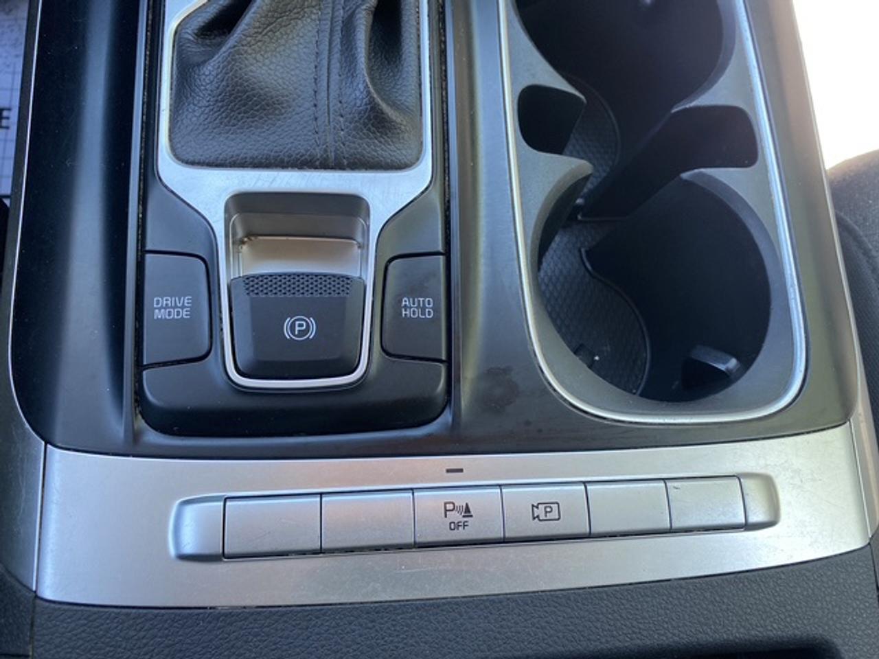 2022 Kia Carnival LX Photo