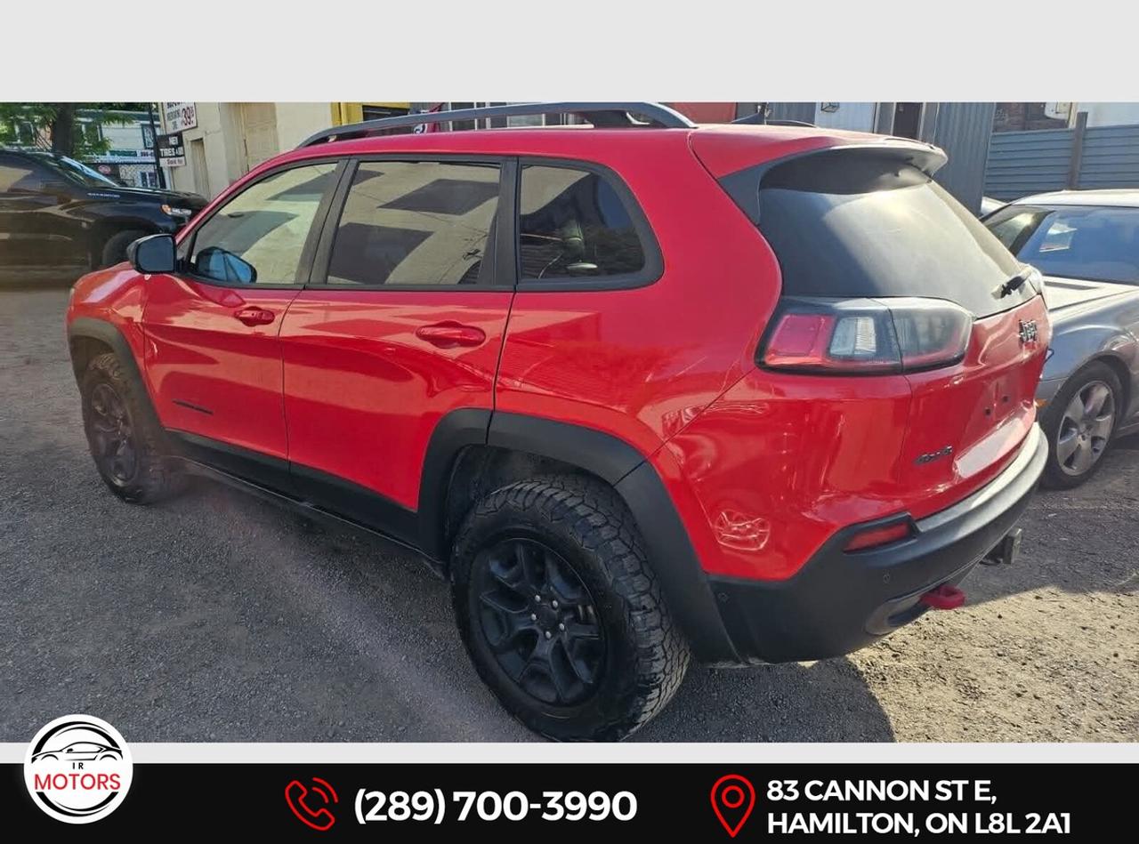 2019 Jeep Cherokee Trailhawk Elite 4x4 – 1 Owner – No Accide  Photo3