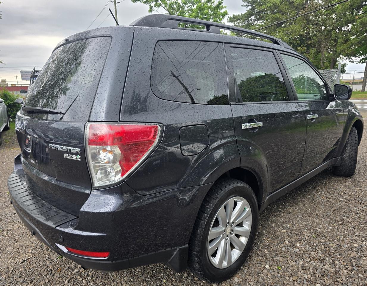2011 Subaru Forester PREMIUM Photo