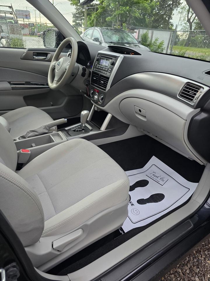 2011 Subaru Forester PREMIUM Photo