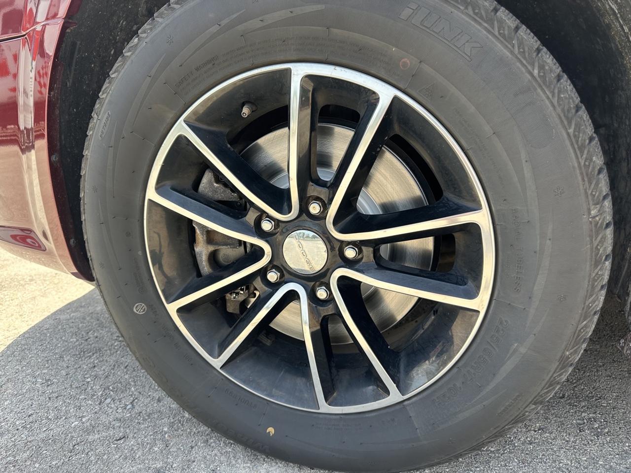 2017 Dodge Grand Caravan GT Photo