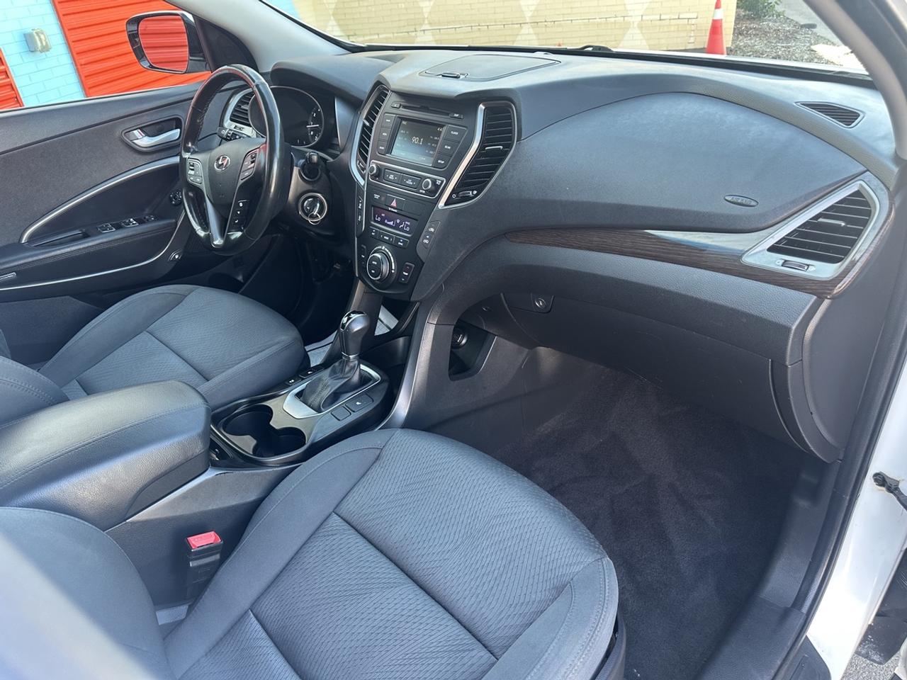 2018 Hyundai Santa Fe Sport Awd Photo