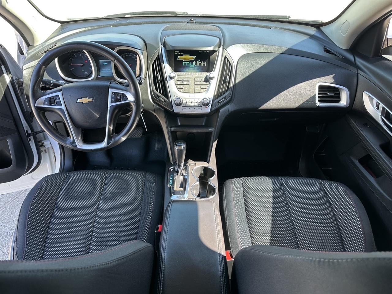 2016 Chevrolet Equinox LT Photo