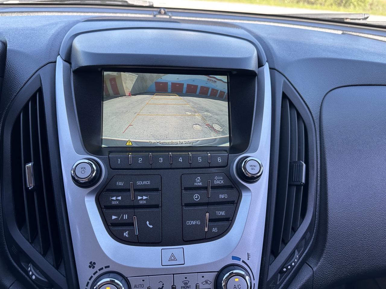 2016 Chevrolet Equinox LT Photo