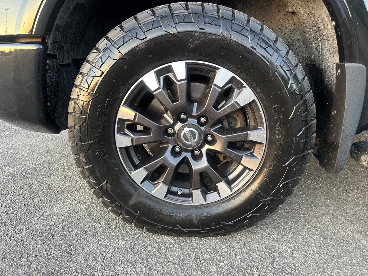 2018 Nissan Titan PRO 4X Photo