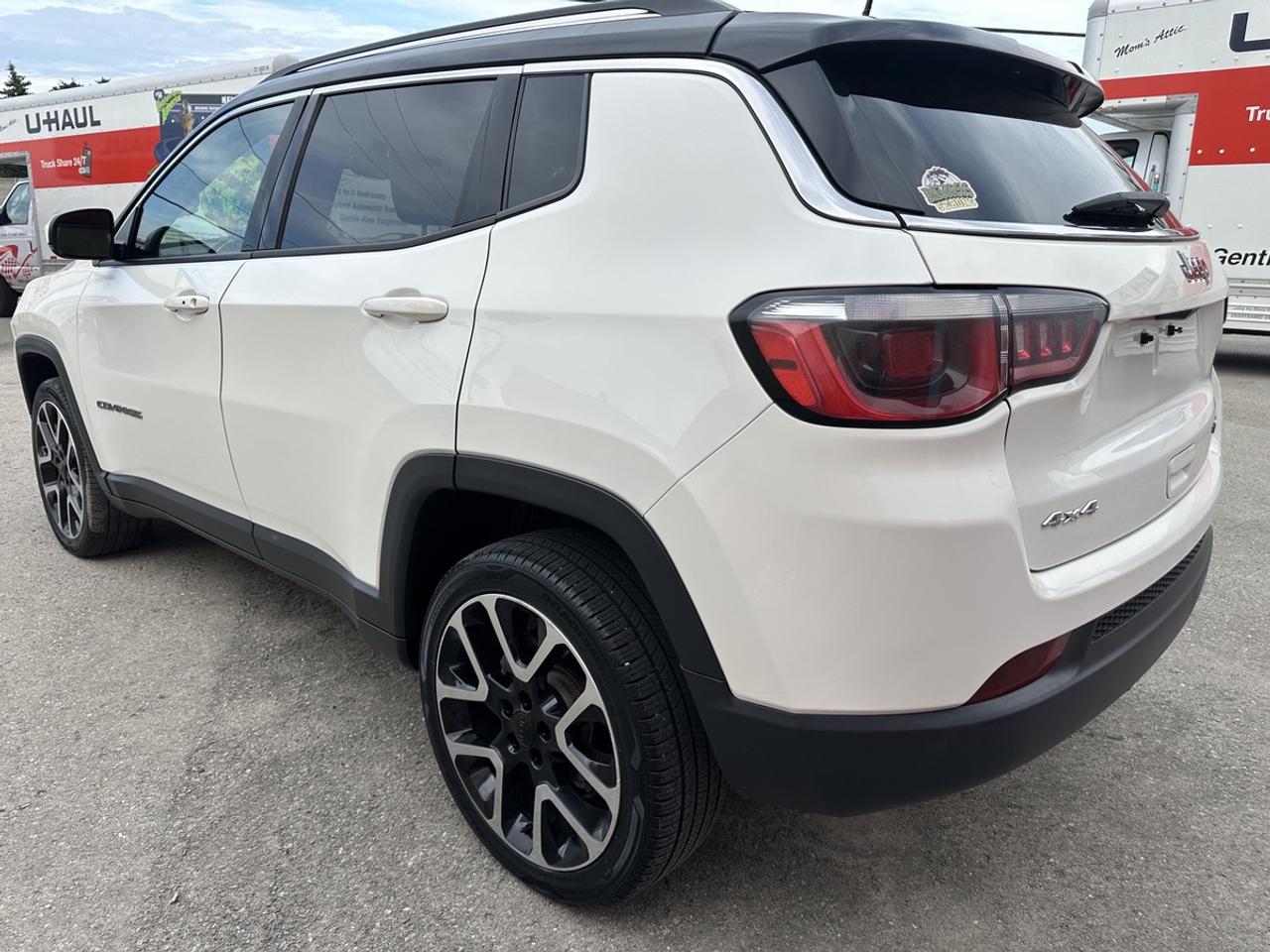 2017 Jeep Compass LIMITED Photo
