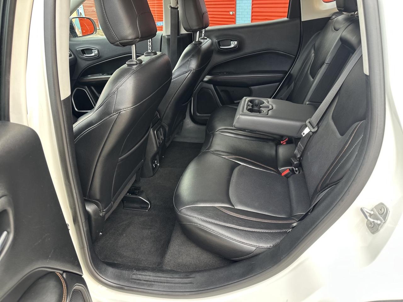 2017 Jeep Compass LIMITED Photo