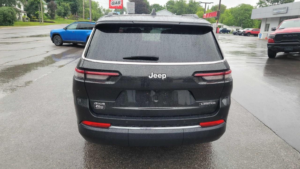 2024 Jeep Grand Cherokee L Limited 4x4 Photo