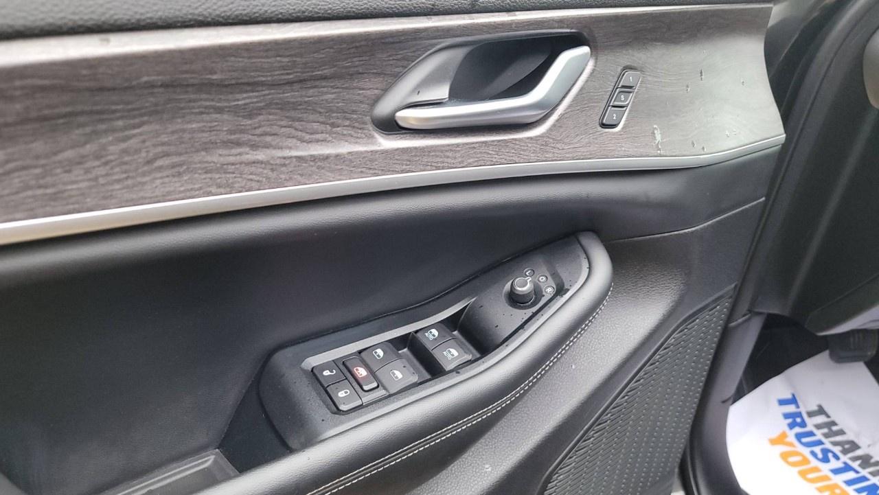 2024 Jeep Grand Cherokee L Limited 4x4 Photo