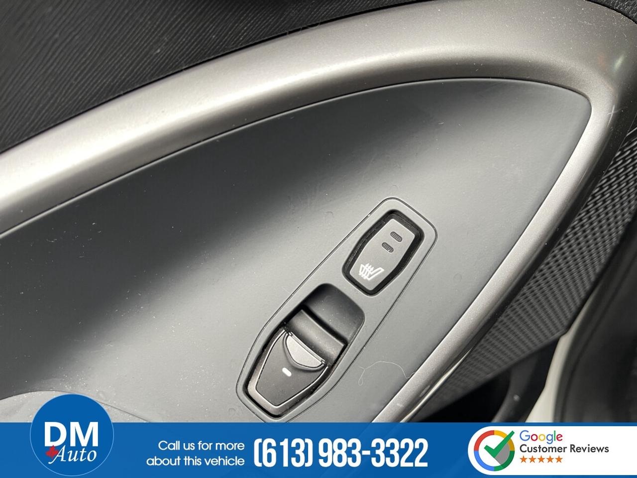 2017 Hyundai Santa Fe Premium Photo