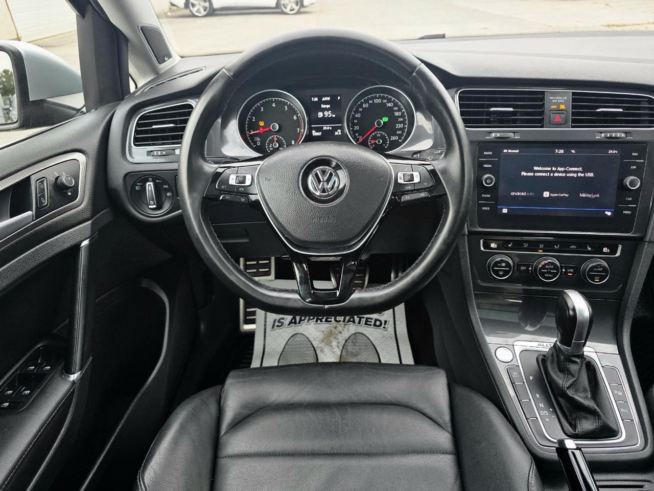 2019 Volkswagen Golf Alltrack DSG | No Accidents! Photo