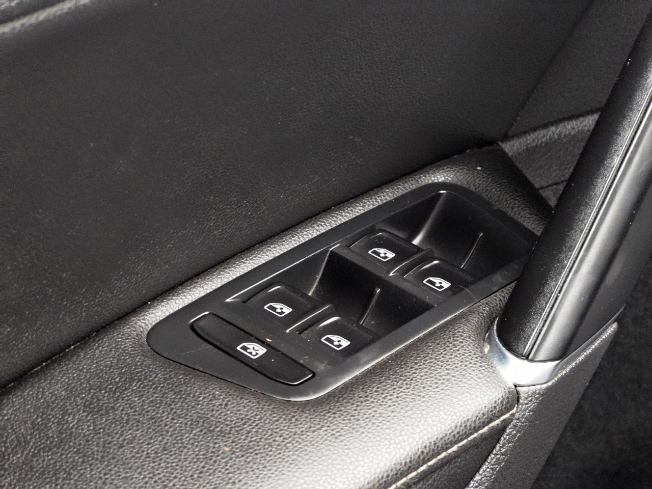 2019 Volkswagen Golf Alltrack DSG | No Accidents! Photo