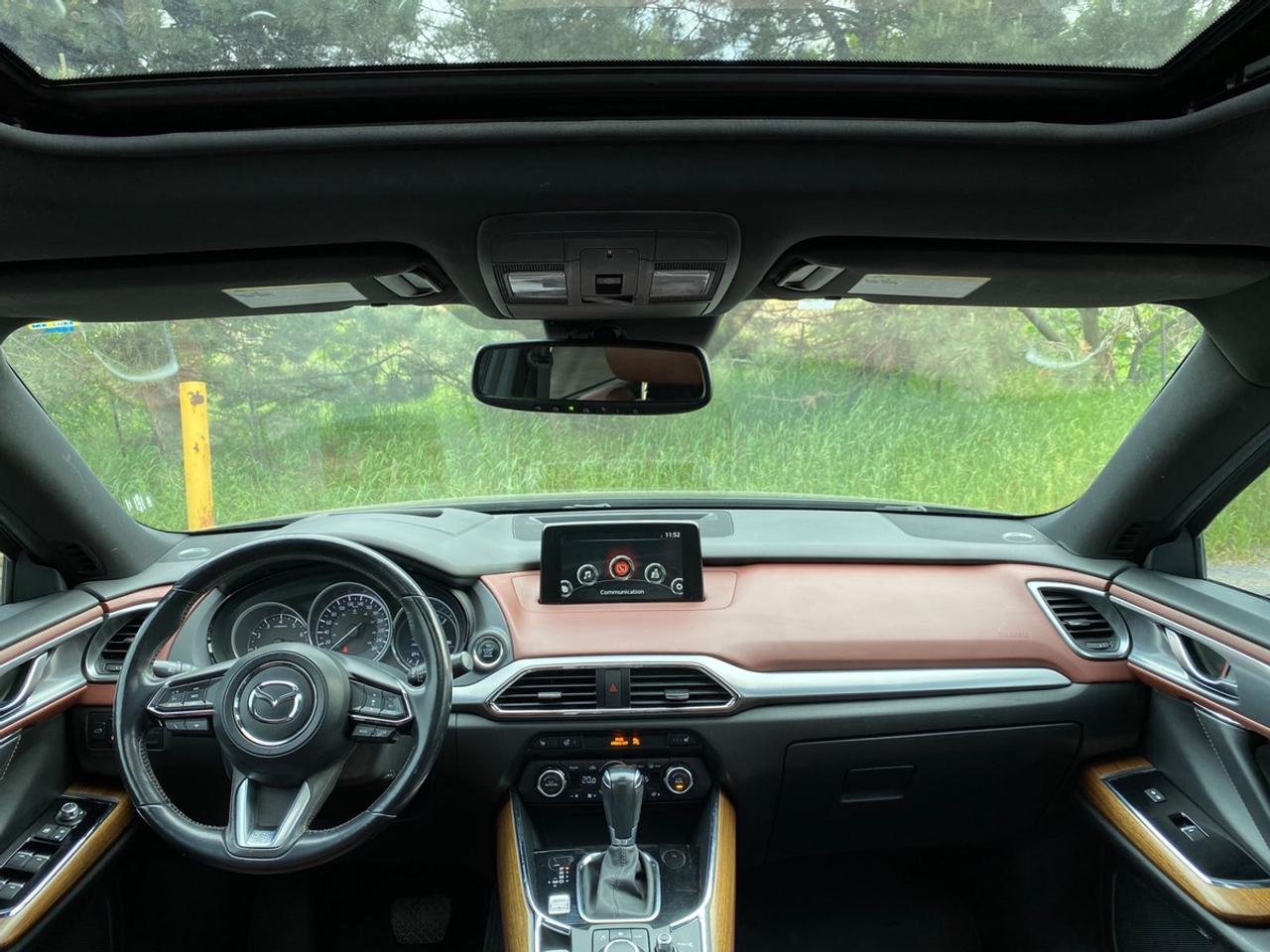 2018 Mazda CX-9 Signature | LEATHER | SUNROOF | NO ACCIDENT Photo