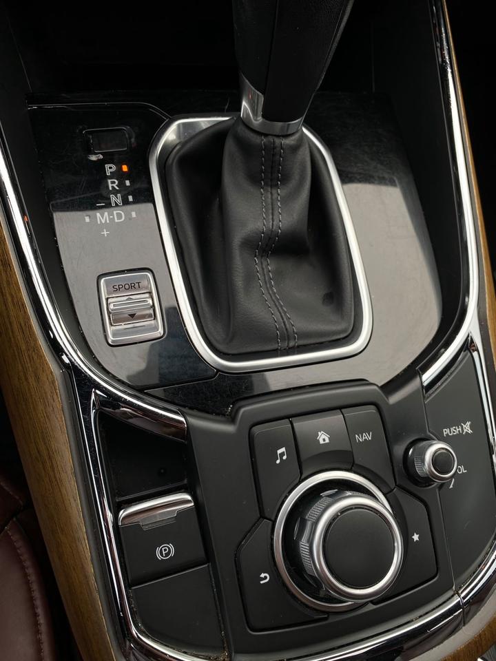 2018 Mazda CX-9 Signature | LEATHER | SUNROOF | NO ACCIDENT Photo