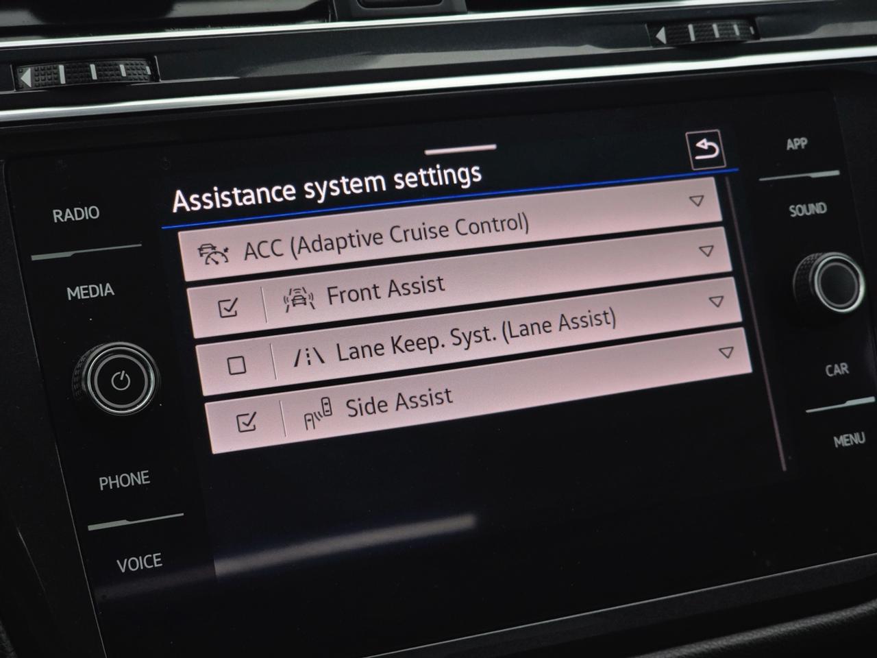 2022 Volkswagen Tiguan Comfortline | No Accidents! Photo