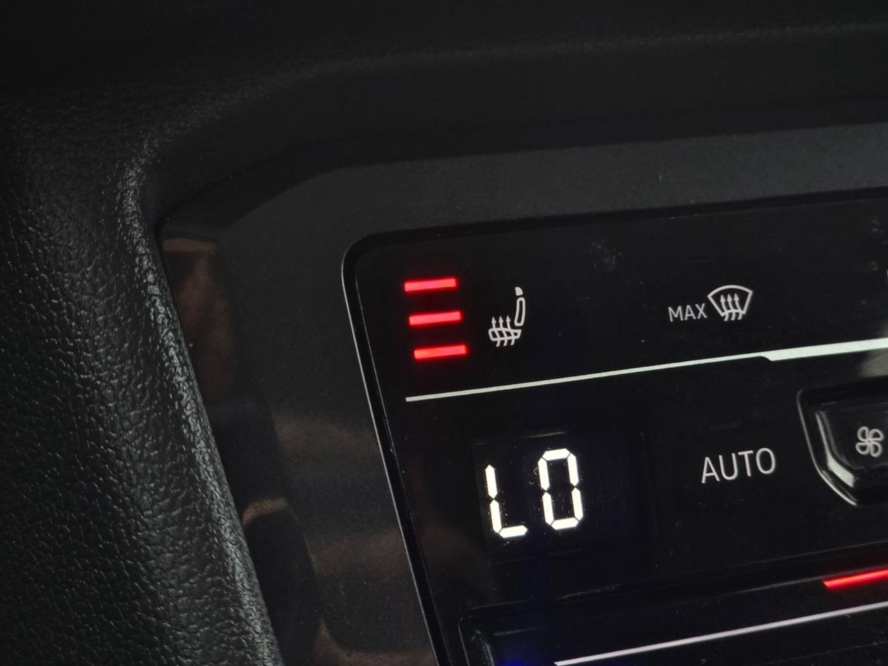 2022 Volkswagen Tiguan Comfortline | No Accidents! Photo