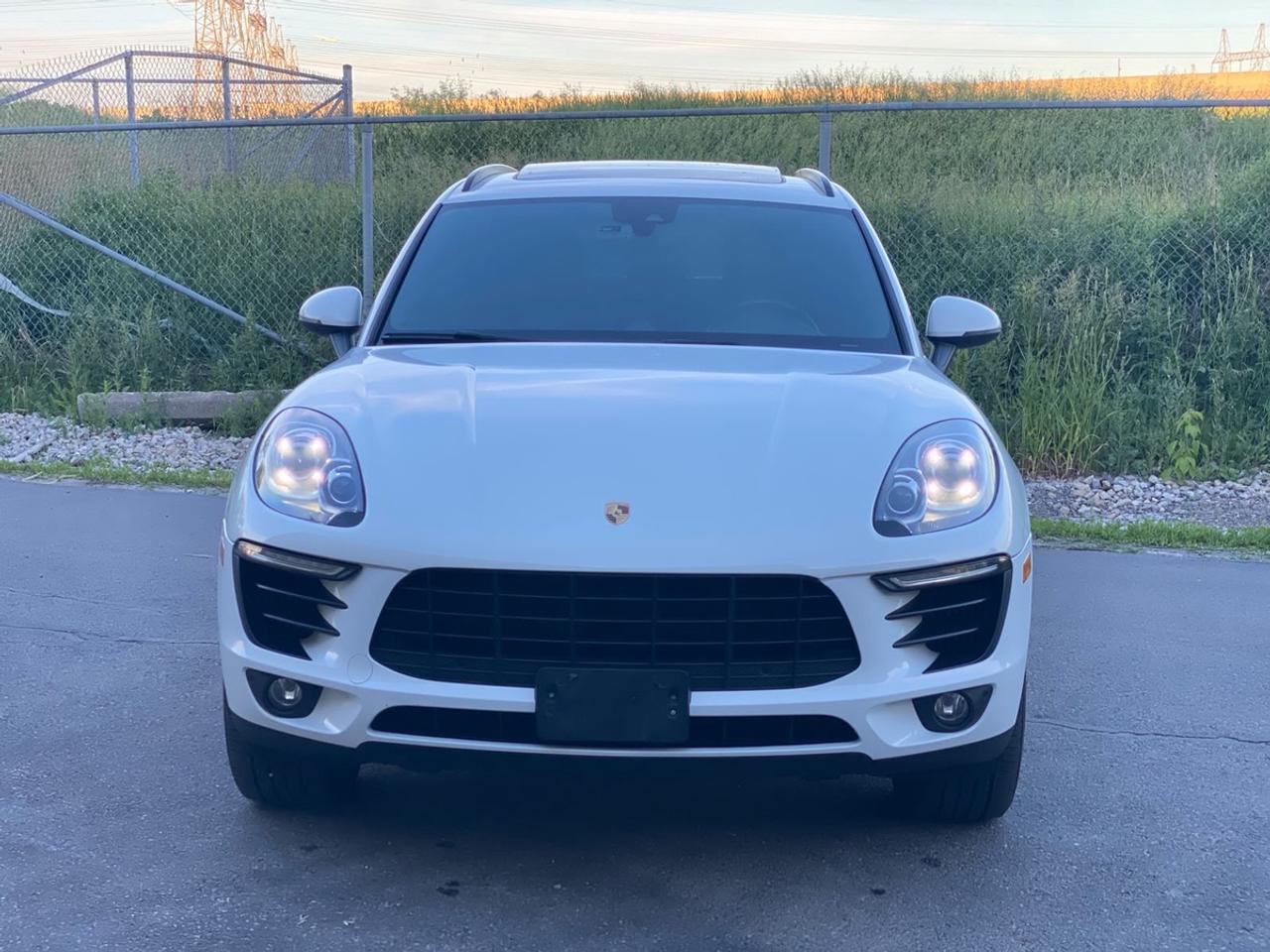 2018 Porsche Macan S ANO ACCIDENT Photo
