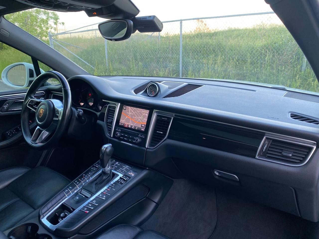 2018 Porsche Macan S ANO ACCIDENT Photo