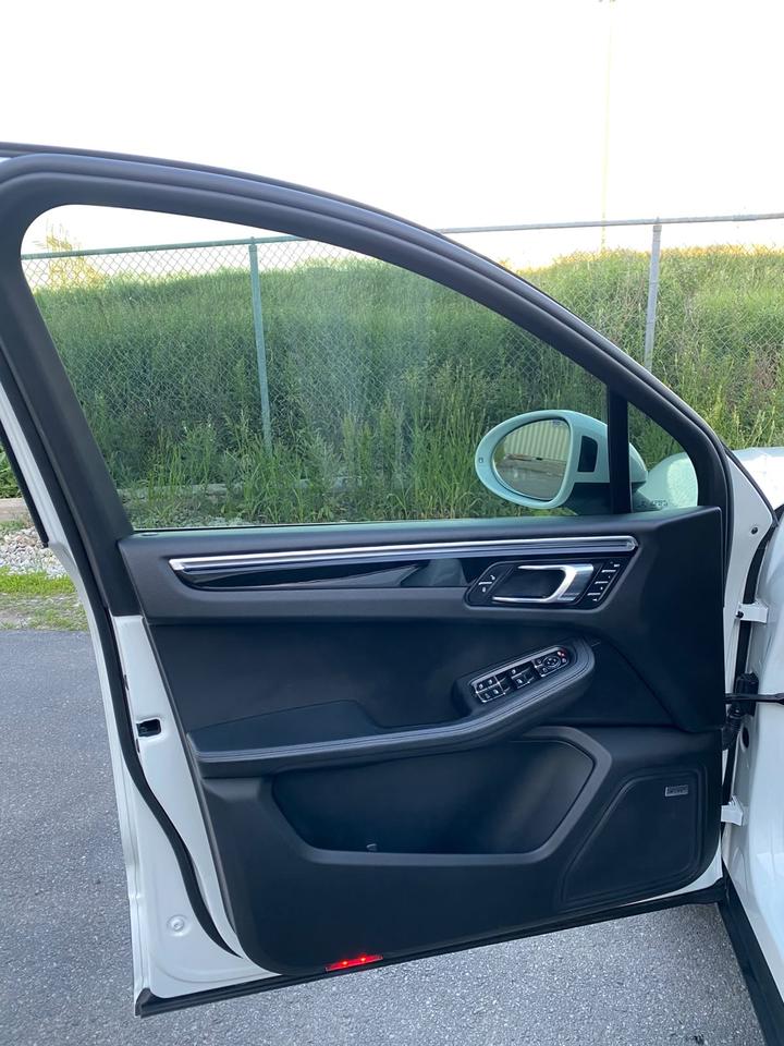 2018 Porsche Macan S ANO ACCIDENT Photo