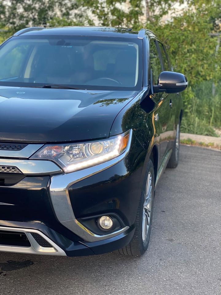 2020 Mitsubishi Outlander PHEV SEL S-AWD No Accident | One Owner | SUNROOF | Photo