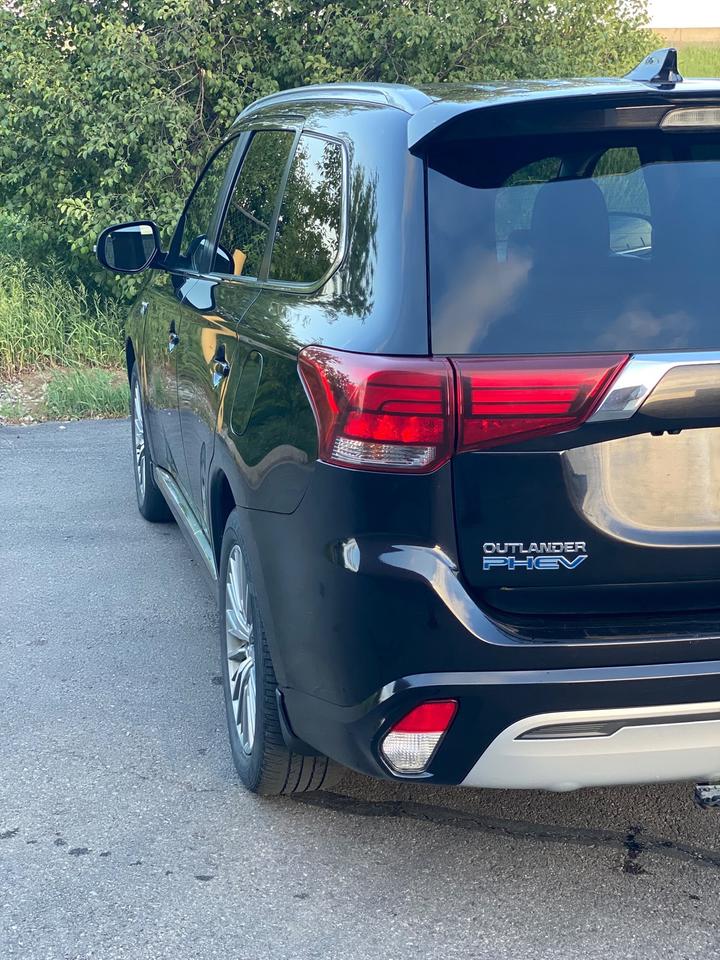 2020 Mitsubishi Outlander PHEV SEL S-AWD No Accident | One Owner | SUNROOF | Photo