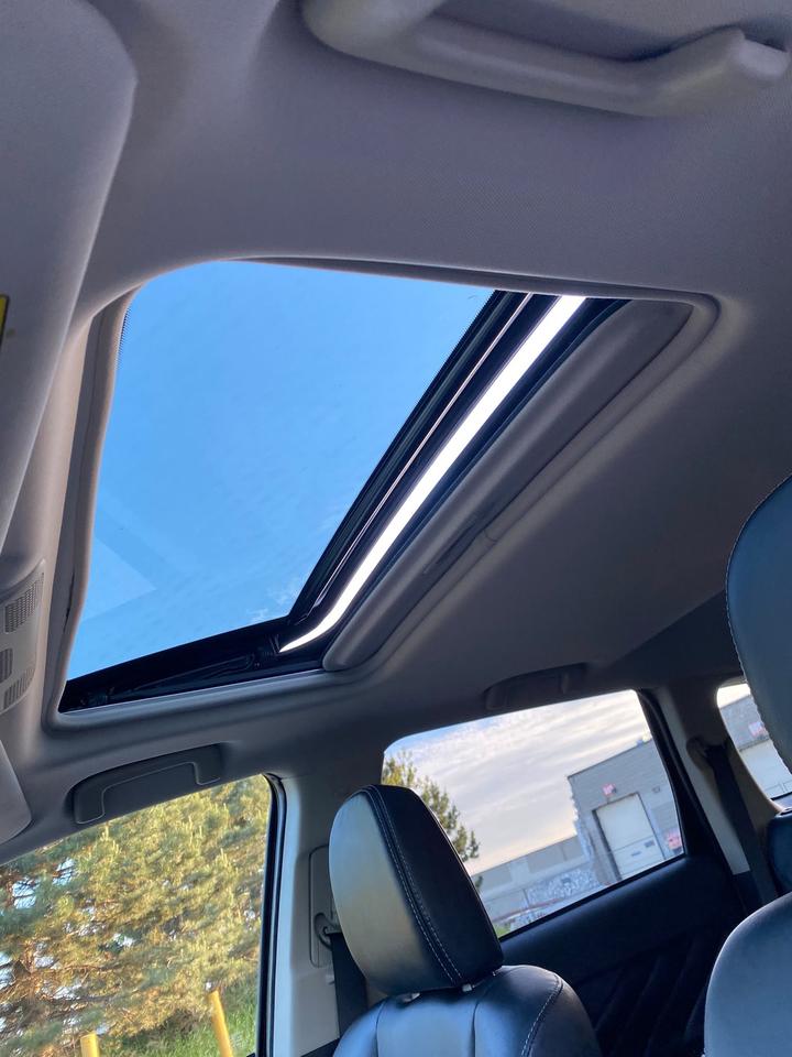 2020 Mitsubishi Outlander PHEV SEL S-AWD No Accident | One Owner | SUNROOF | Photo