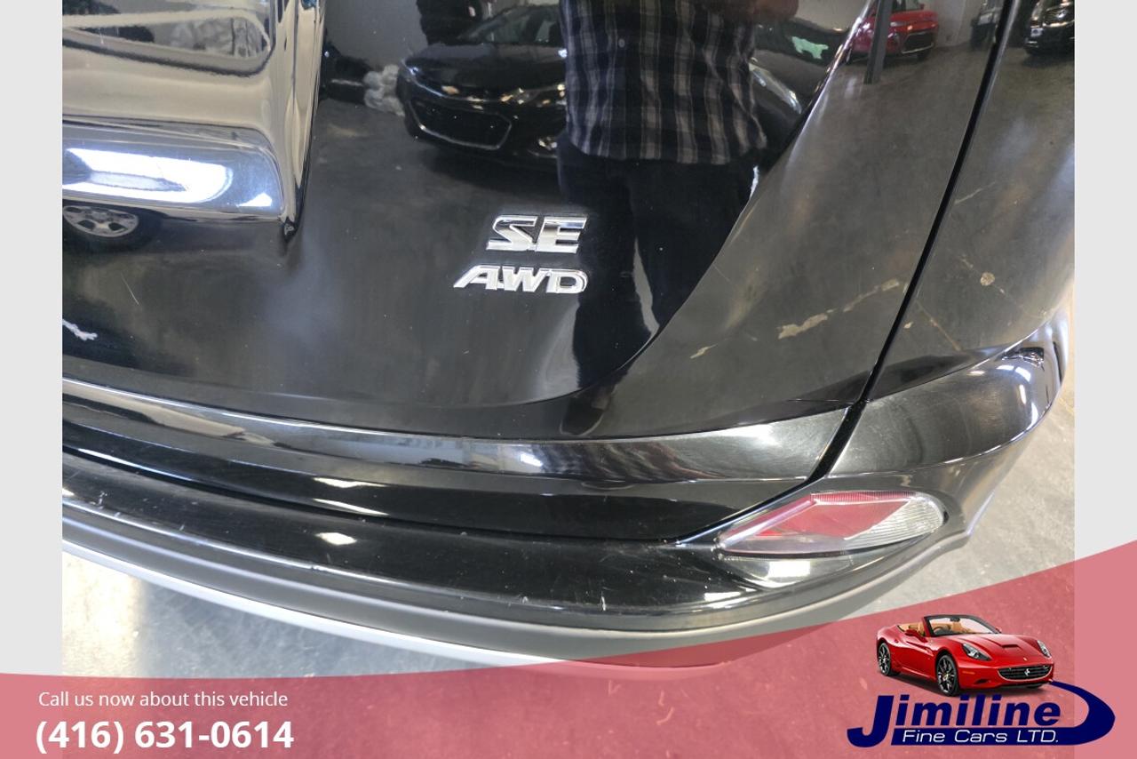 2018 Toyota RAV4 SE AWD Photo