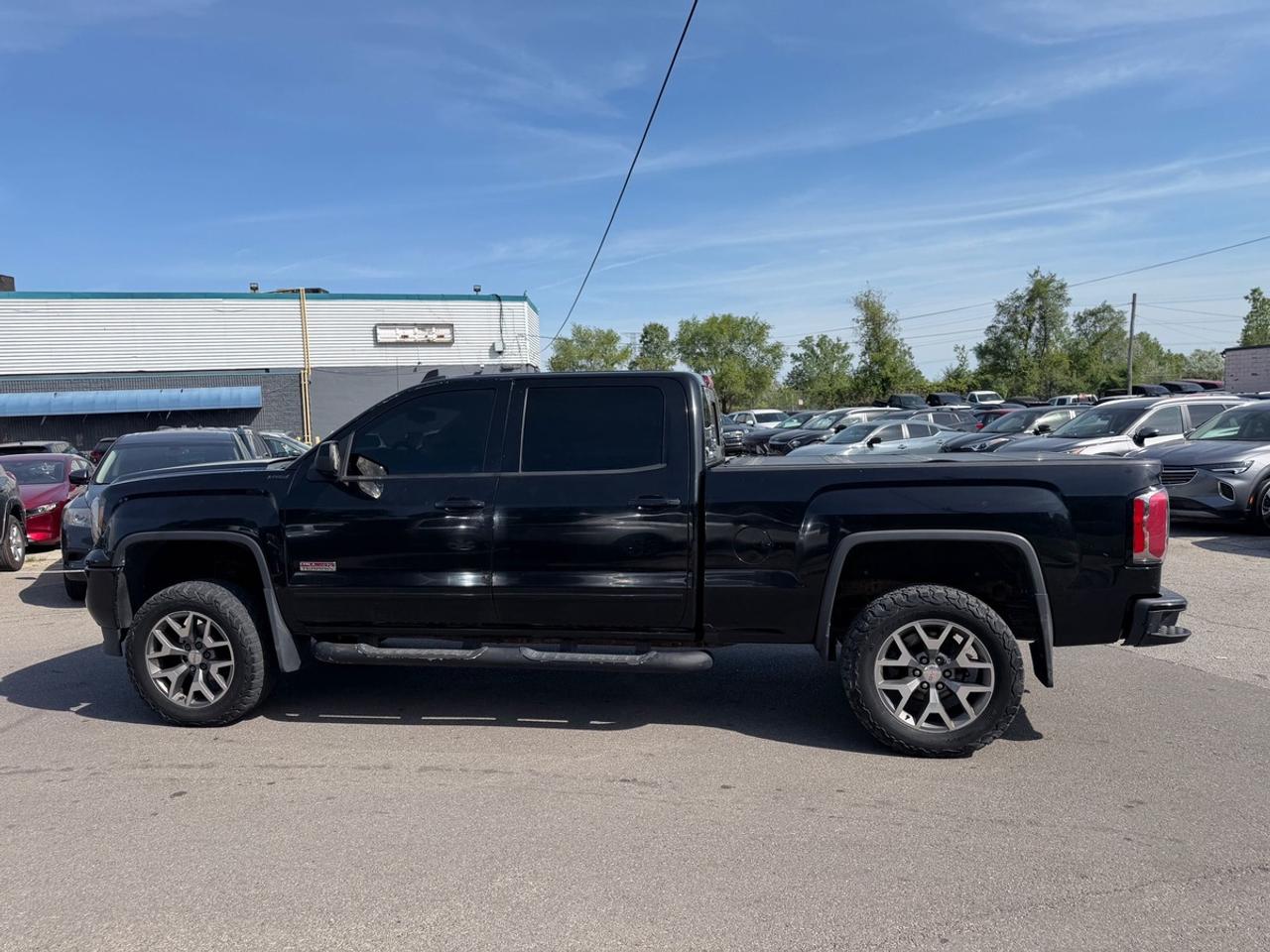 2017 GMC Sierra 1500 SLT Photo