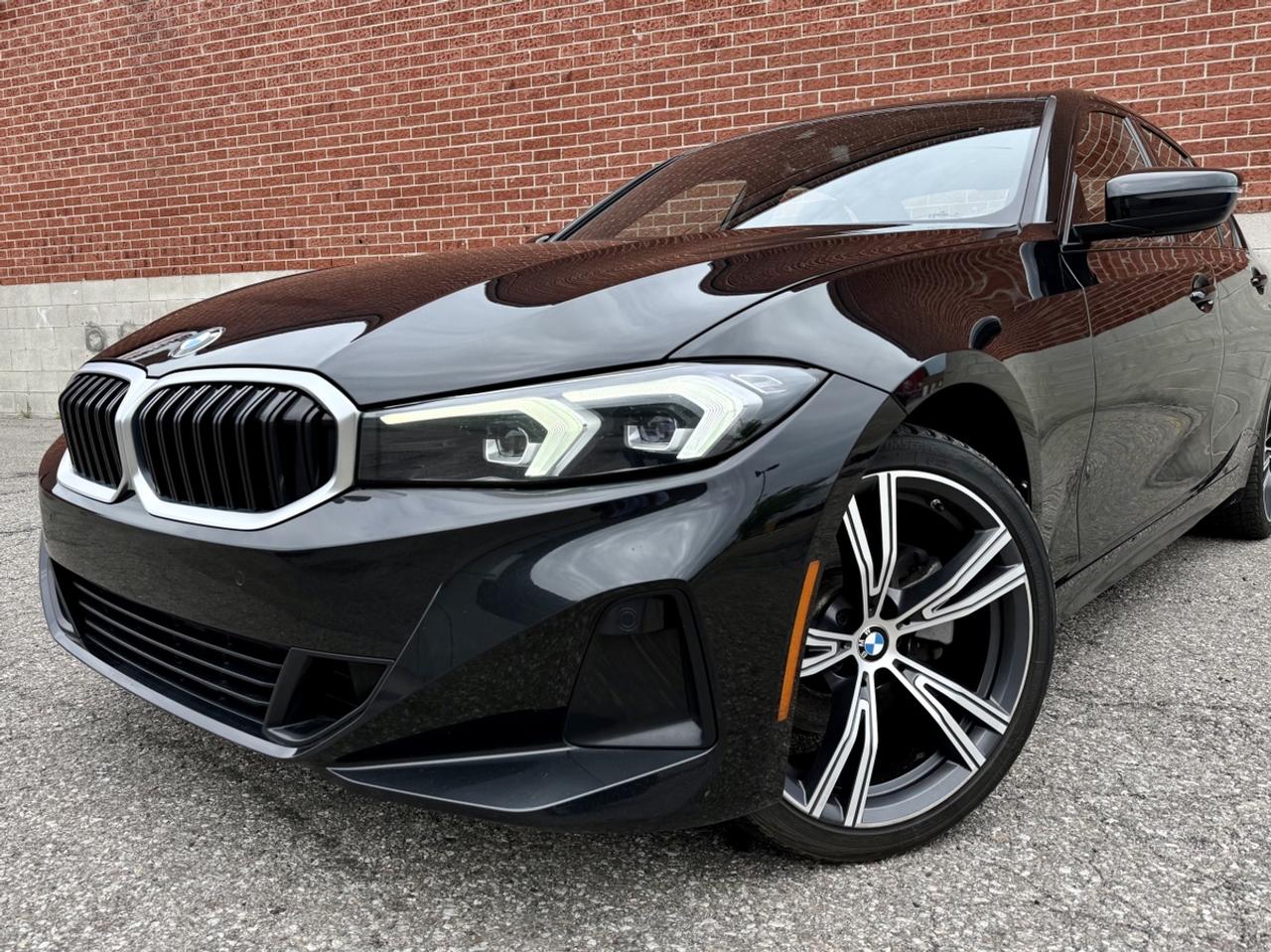 2023 BMW 3-Series 330i xDrive|Clean Carfax|Great Price Photo