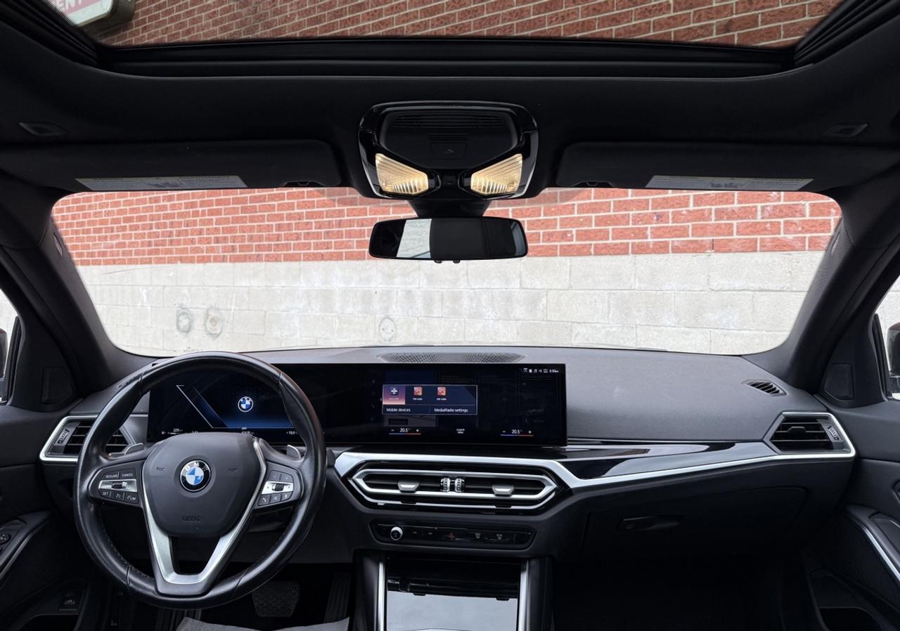 2023 BMW 3-Series 330i xDrive|Clean Carfax|Great Price Photo