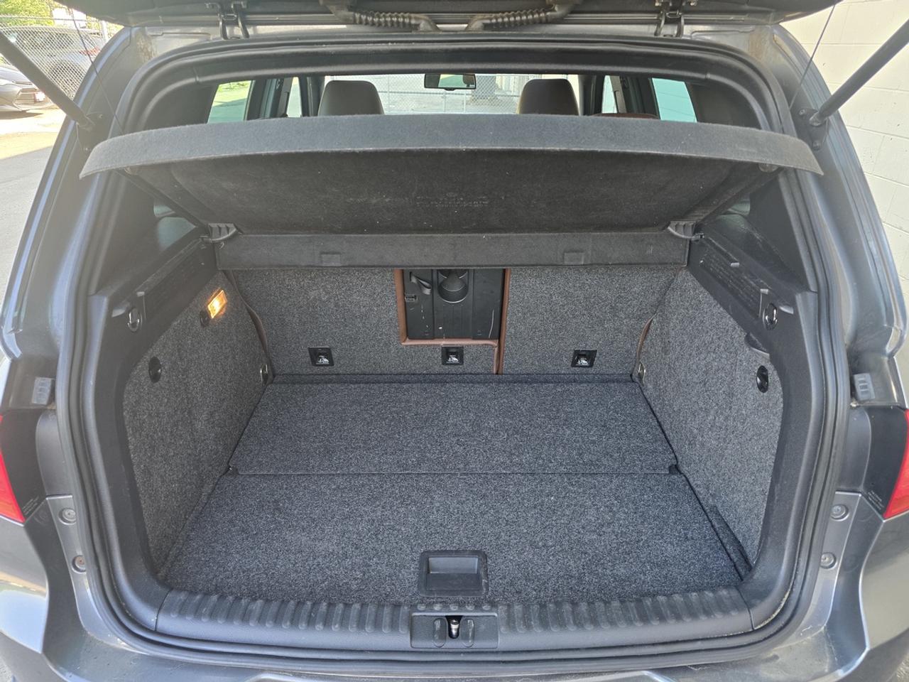 2014 Volkswagen Tiguan R-LINE Photo