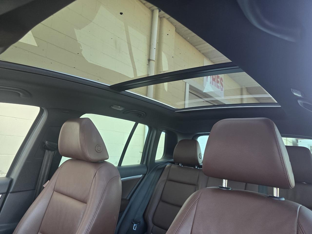2014 Volkswagen Tiguan R-LINE Photo