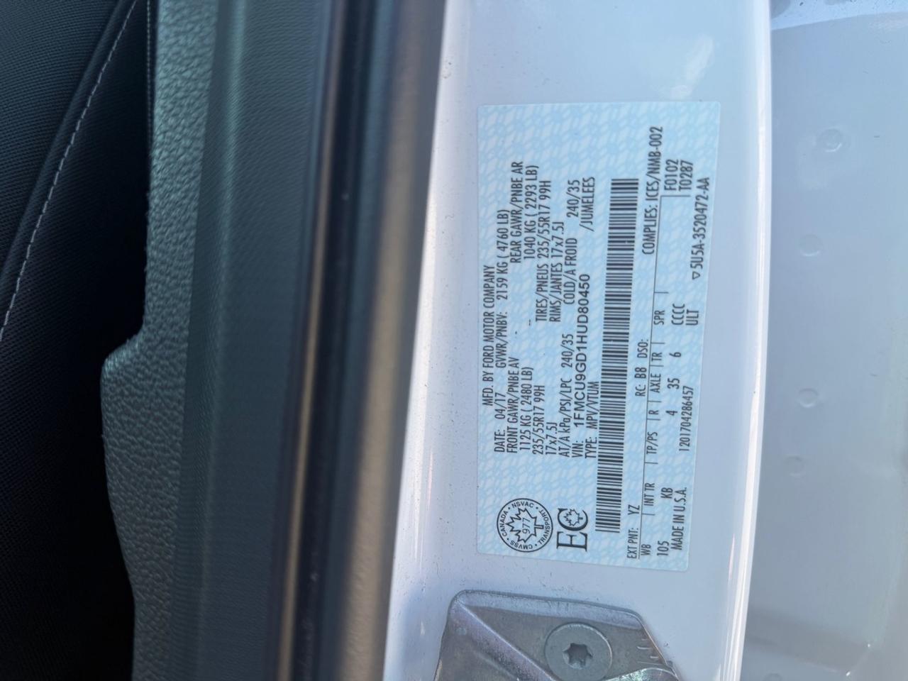 2017 Ford Escape SE Photo