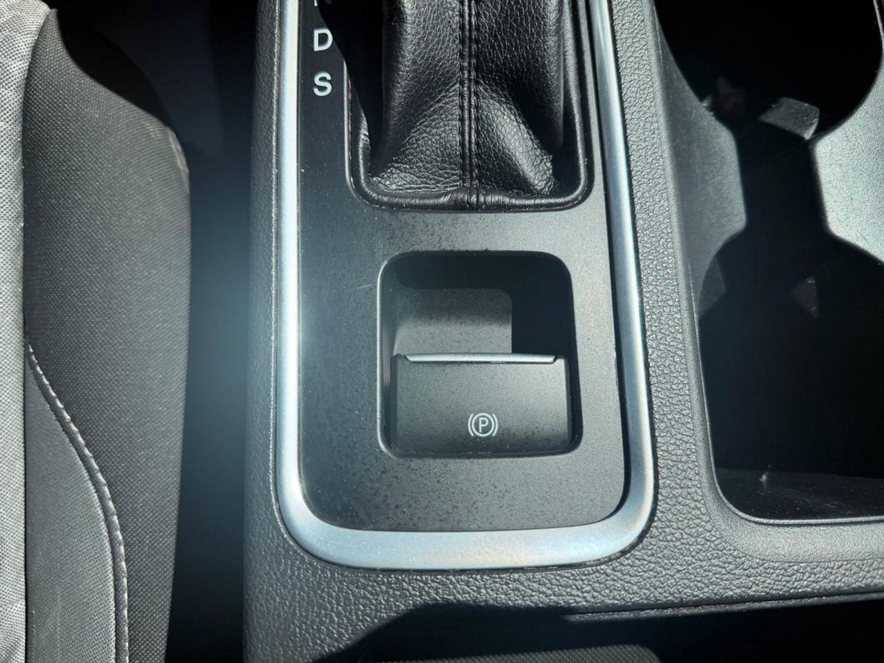 2017 Ford Escape SE Photo