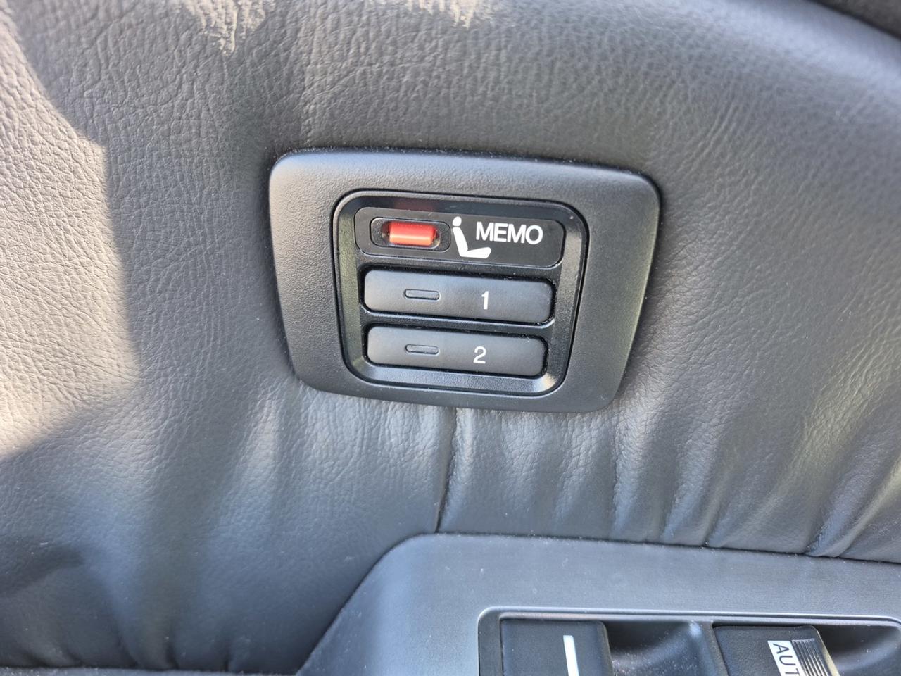 2009 Honda Odyssey Touring Photo
