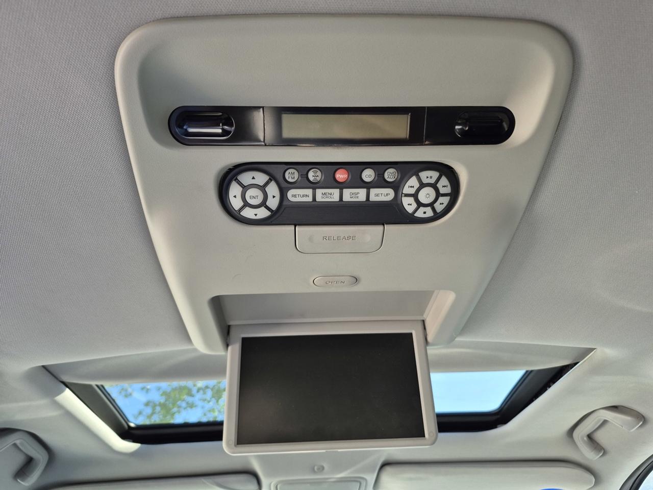 2009 Honda Odyssey Touring Photo