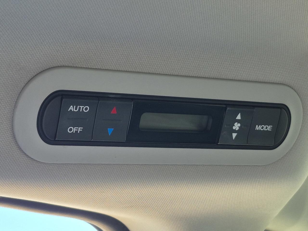2009 Honda Odyssey Touring Photo
