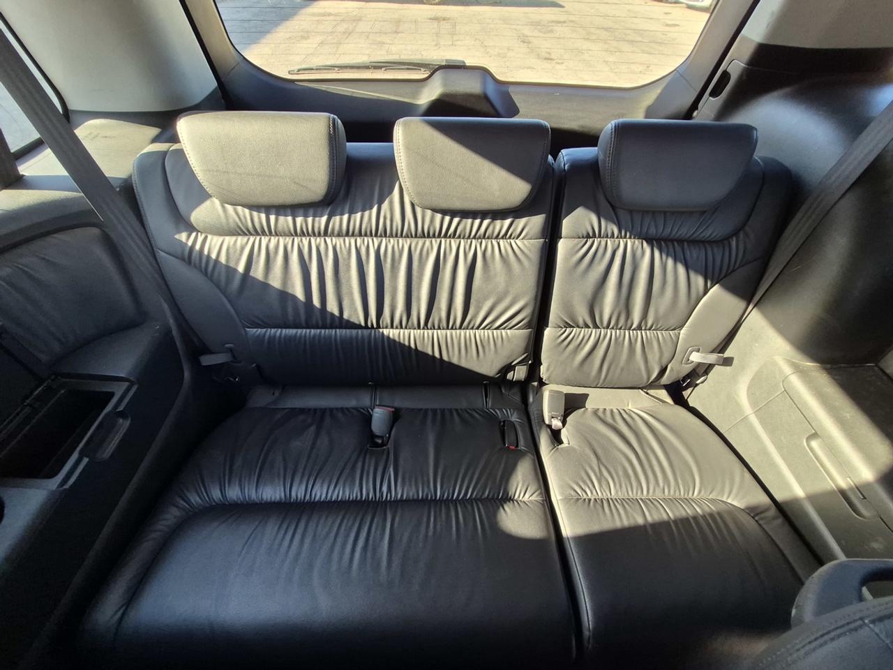 2009 Honda Odyssey Touring Photo