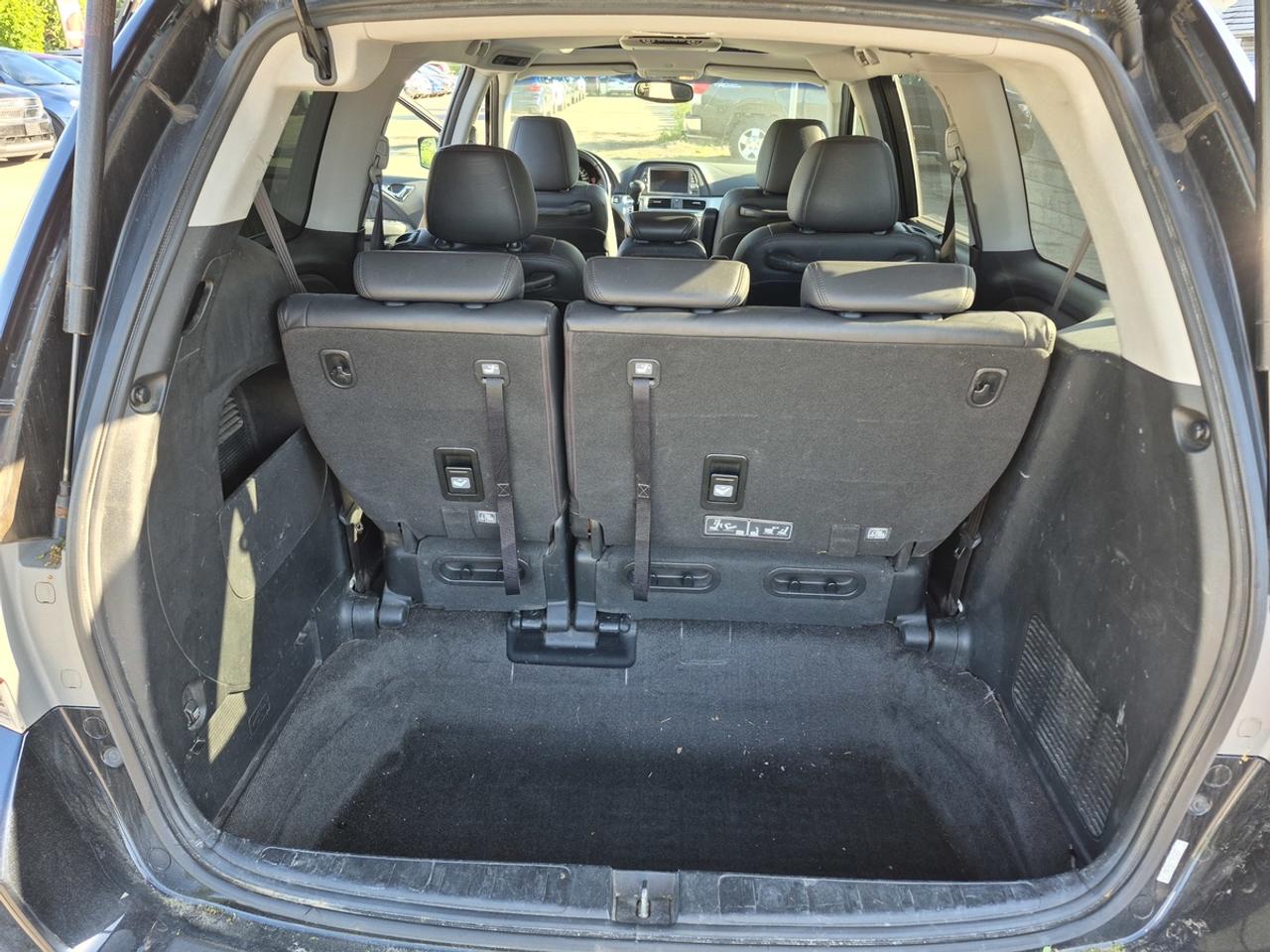 2009 Honda Odyssey Touring Photo