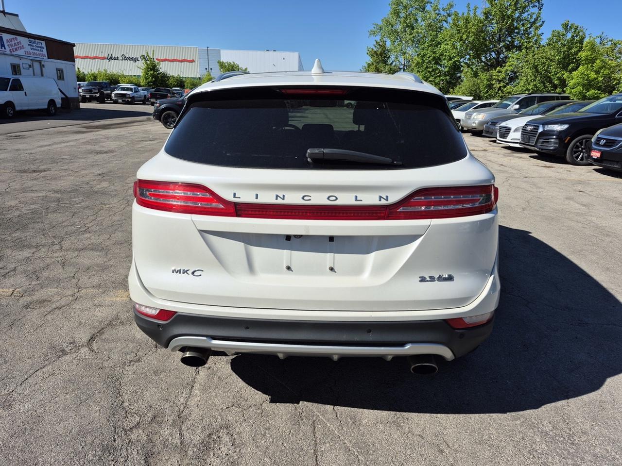 2016 Lincoln MKC Reserve Photo