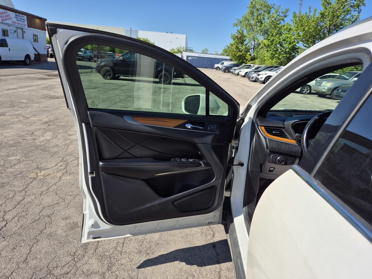 2016 Lincoln MKC Reserve Photo